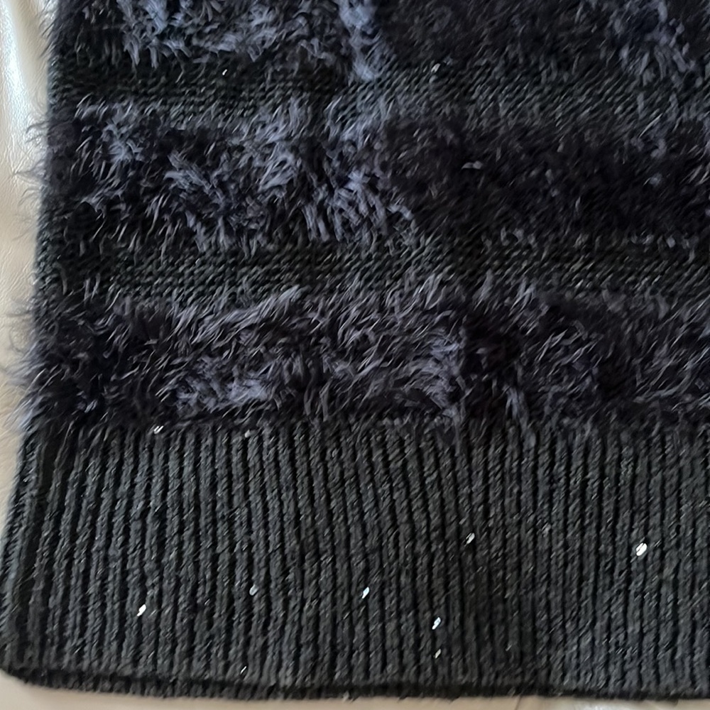 Bebe sweater - Picture 2 of 5